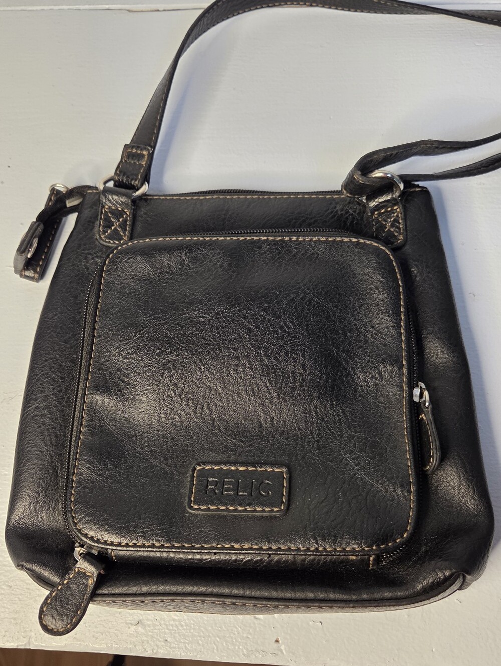 Relic Purse With Adjustable Length Crossbody Strap